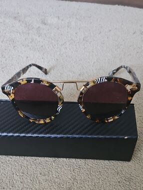 Carfia Vintage Designer Sunglasses